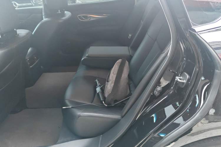 Used Infiniti Q70 2017 Q70L 2.5L Enjoyment Edition Left Rear Seat