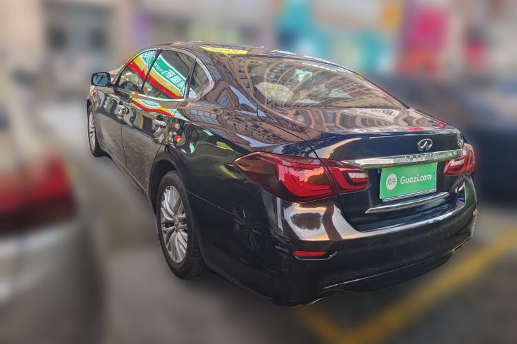 Used Infiniti Q70 2017 Q70L 2.5L Enjoyment Edition Rear Left 45 Deg