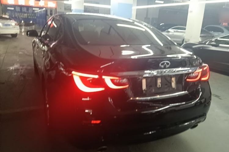 Used Infiniti Q70 2017 Q70L 2.5L Elite Edition Rear Left 45 Deg