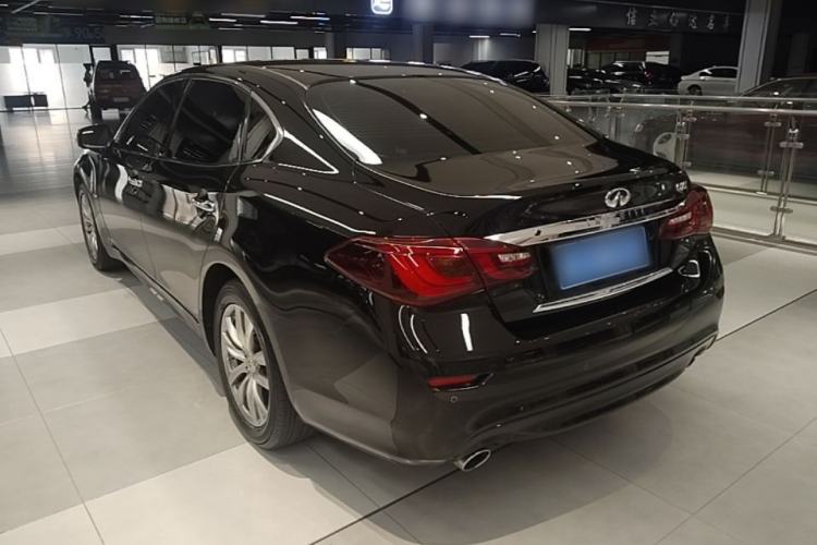 Used Infiniti Q70 2017 Q70L 2.5L Elite Edition Rear Left 45 Deg