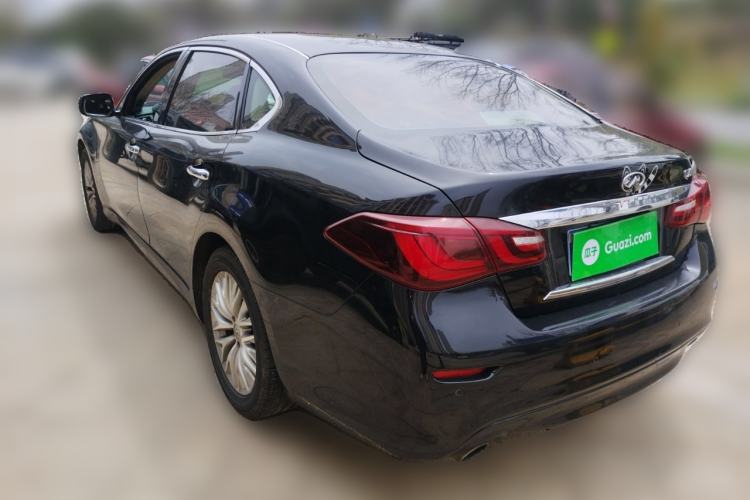 Used Infiniti Q70 2017 Q70L 2.5L Enjoyment Edition Rear Left 45 Deg