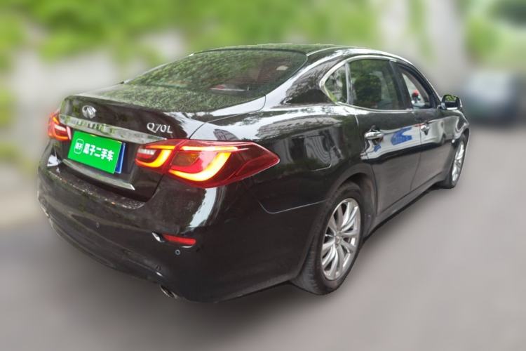 Used Infiniti Q70 2017 Q70L 2.5L Elite Edition Rear Right 45 Deg