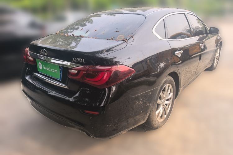 Used Infiniti Q70 2017 Q70L 2.5L Elite Edition Rear Right 45 Deg