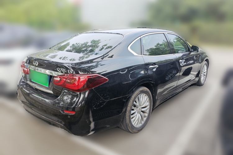Used Infiniti Q70 2017 Q70L 2.5L Elite Edition Rear Right 45 Deg