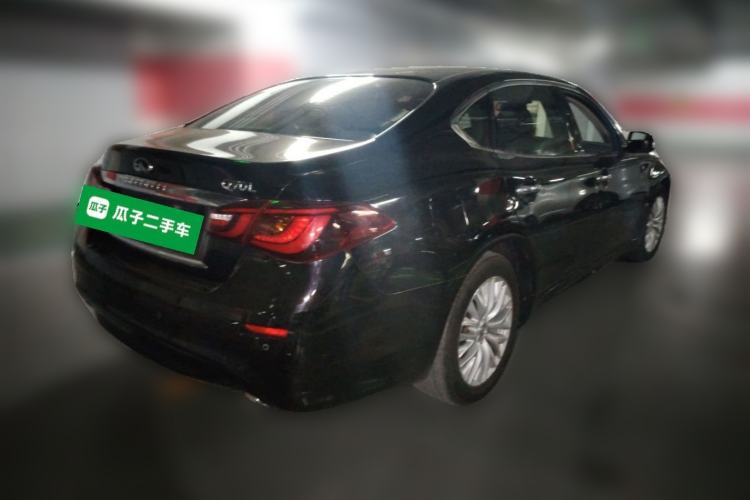 Used Infiniti Q70 2017 Q70L 2.5L Enjoyment Edition Rear Right 45 Deg