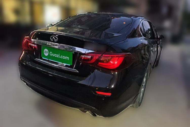 Used Infiniti Q70 2017 Q70L 2.5L Elite Edition Rear Right 45 Deg