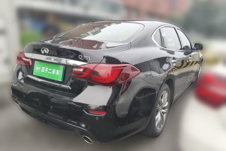 Used Infiniti Q70 2017 Q70L 2.5L Elite Edition Rear Right 45 Deg