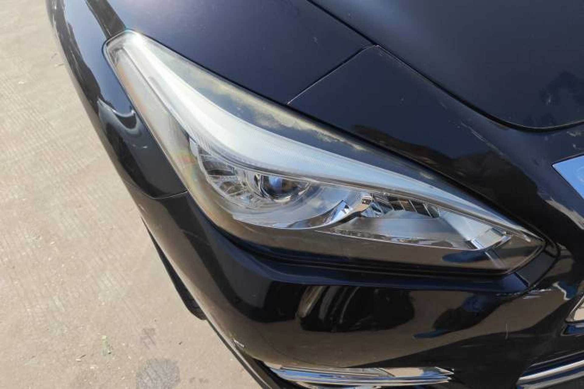 Used Infiniti Q70 2017 Q70L 2.5L Elite Edition Right Front Headlight