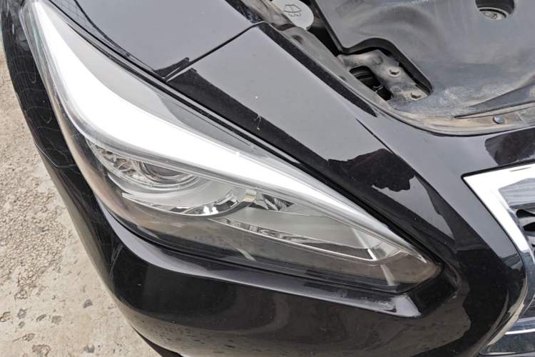 Used Infiniti Q70 2017 Q70L 2.5L Elite Edition Right Front Headlight
