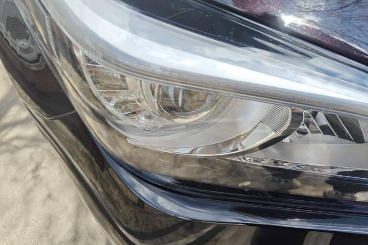Used Infiniti Q70 2017 Q70L 2.5L Elite Edition Right Front Headlight