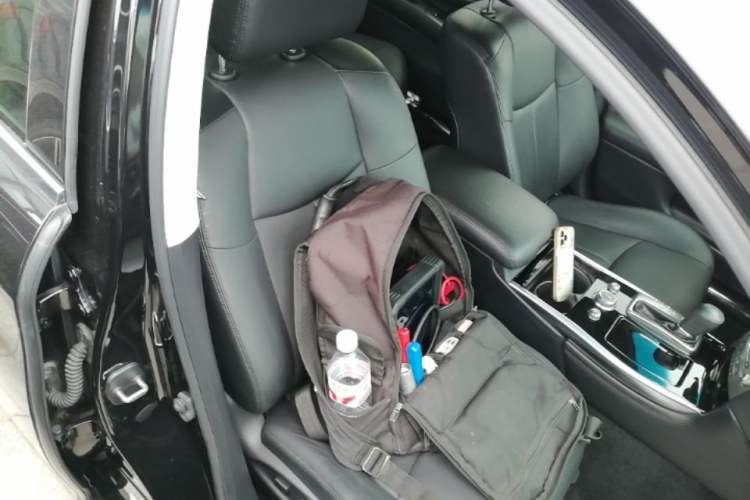 Used Infiniti Q70 2017 Q70L 2.5L Elite Edition Right Front Seat