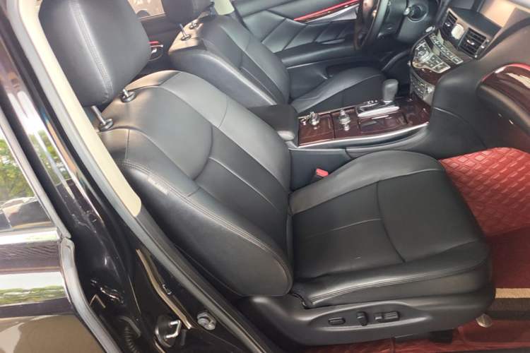 Used Infiniti Q70 2017 Q70L 2.5L Enjoyment Edition Right Front Seat