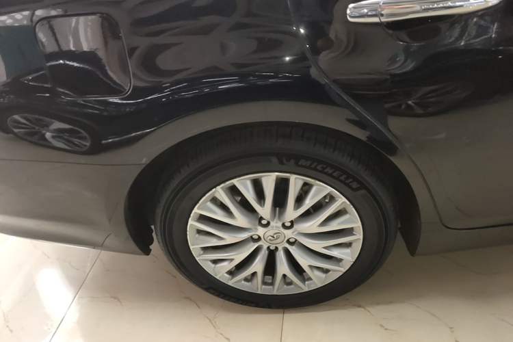Used Infiniti Q70 2017 Q70L 2.5L Enjoyment Edition Right Rear Wheel Hub
