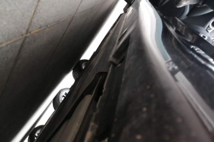 Used Infiniti Q70 2017 Q70L 2.5L Elite Edition Right Side Sill