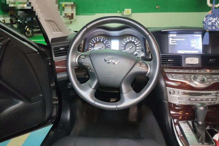 Used Infiniti Q70 2017 Q70L 2.5L Enjoyment Edition Steering Wheel