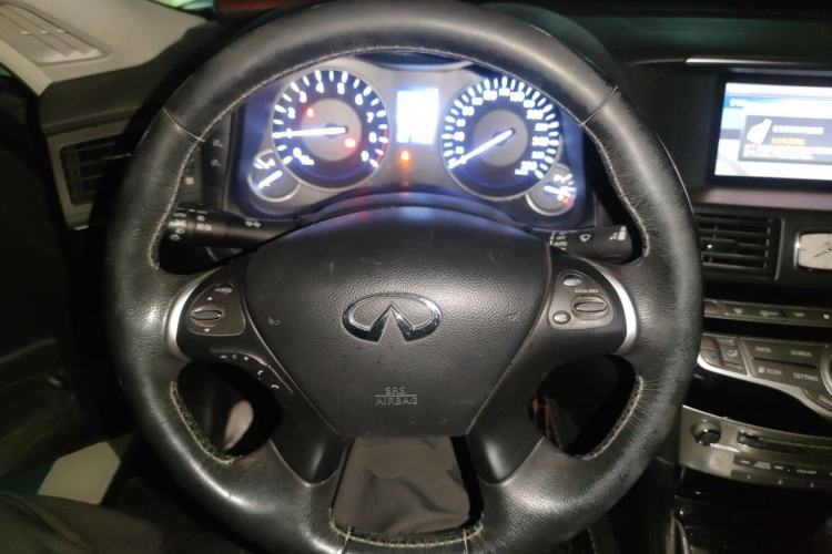 Used Infiniti Q70 2017 Q70L 2.5L Elite Edition Steering Wheel