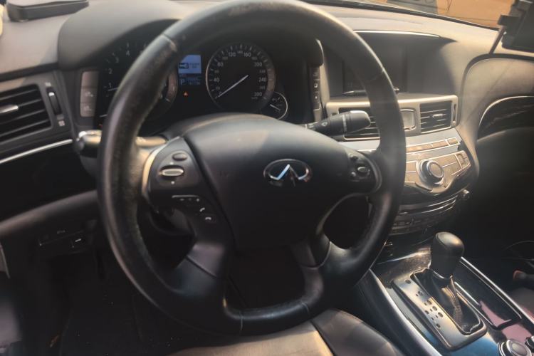 Used Infiniti Q70 2017 Q70L 2.5L Elite Edition Steering Wheel