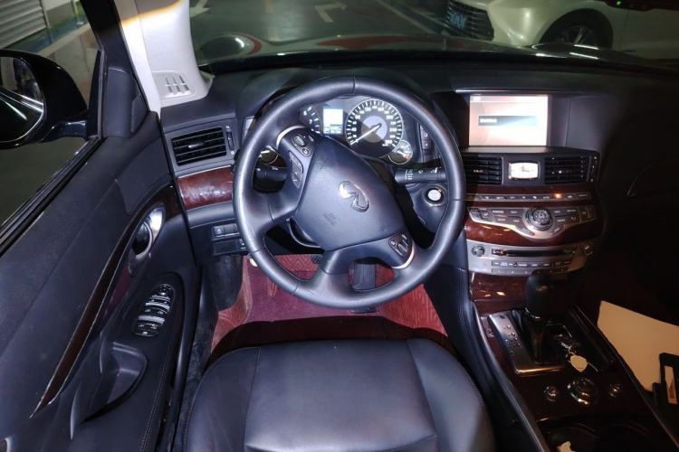 Used Infiniti Q70 2017 Q70L 2.5L Enjoyment Edition Steering Wheel