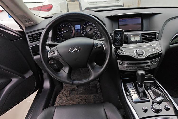 Used Infiniti Q70 2017 Q70L 2.5L Elite Edition Steering Wheel