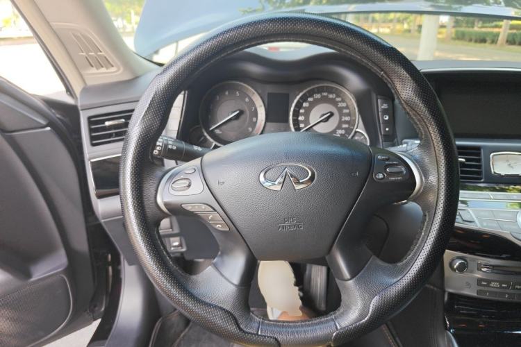 Used Infiniti Q70 2017 Q70L 2.5L Elite Edition Steering Wheel