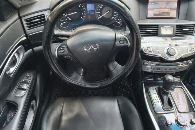 Used Infiniti Q70 2017 Q70L 2.5L Elite Edition Steering Wheel