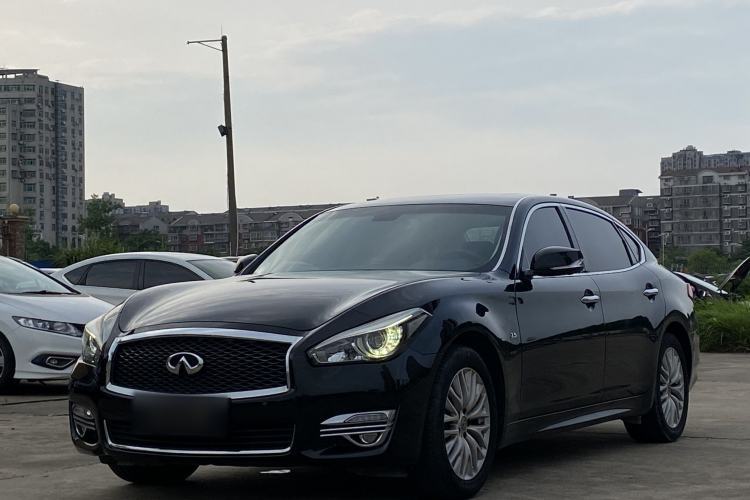 Used Infiniti Q70 2017 Q70L 2.5L Enjoyment Edition Guazi used car, China used car export, Used car for sale, Used cars, Cheapest cars for sale