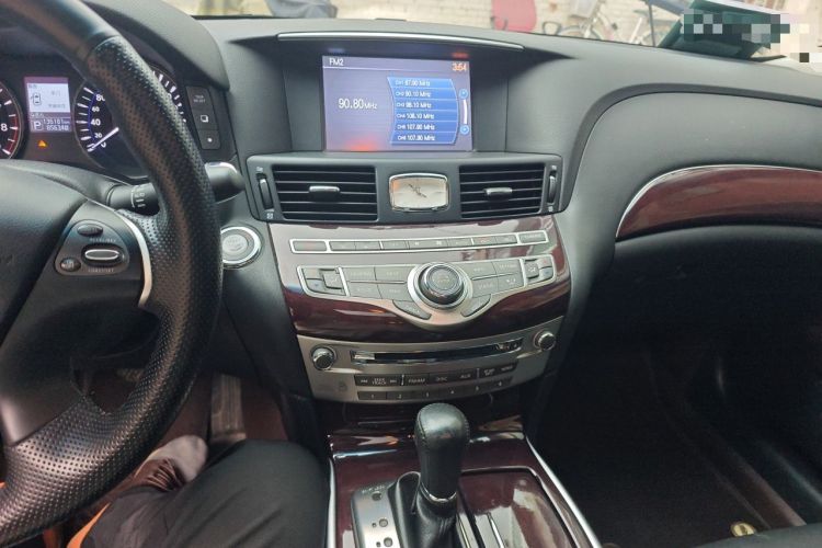 Used Infiniti Q70 2017 Q70L 2.5L Enjoyment Edition Audio And AC Panel