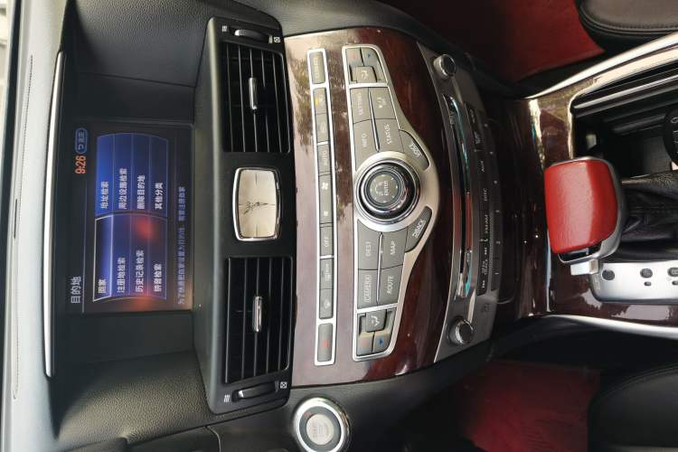 Used Infiniti Q70 2017 Q70L 2.5L Enjoyment Edition Audio And AC Panel