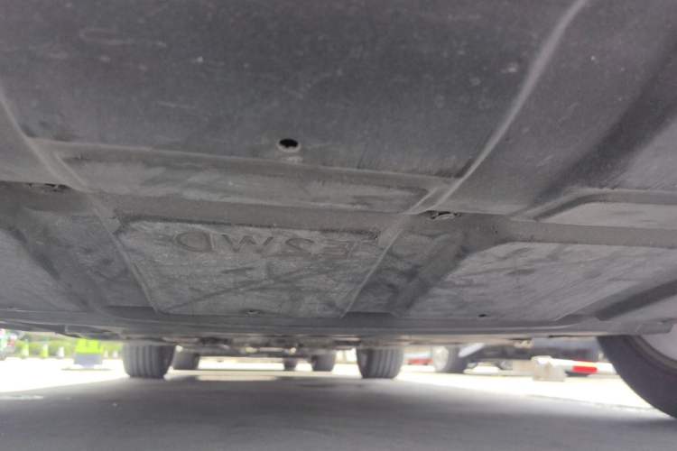 Used Infiniti Q70 2017 Q70L 2.5L Elite Edition Chassis Front
