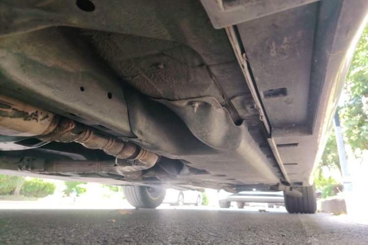 Used Infiniti Q70 2017 Q70L 2.5L Elite Edition Chassis Front Left