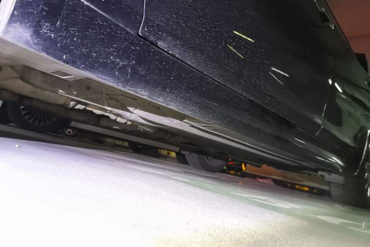 Used Infiniti Q70 2017 Q70L 2.5L Elite Edition Chassis Front Left