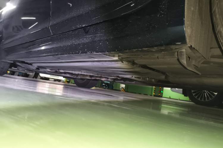 Used Infiniti Q70 2017 Q70L 2.5L Elite Edition Chassis Rear Left