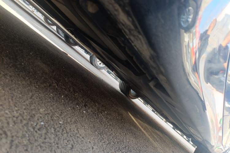 Used Infiniti Q70 2017 Q70L 2.5L Elite Edition Chassis Rear Right