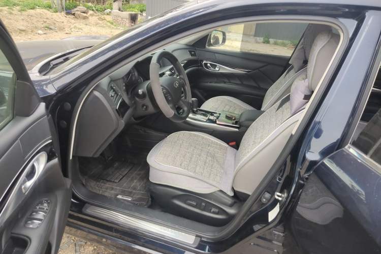 Used Infiniti Q70 2017 Q70L 2.5L Elite Edition Driver Seat