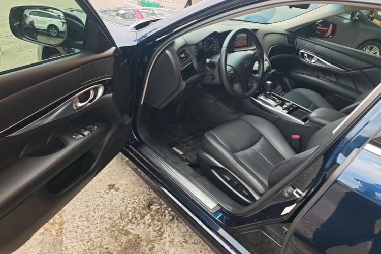 Used Infiniti Q70 2017 Q70L 2.5L Elite Edition Driver Seat