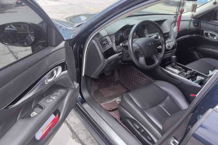Used Infiniti Q70 2017 Q70L 2.5L Elite Edition Driver Seat
