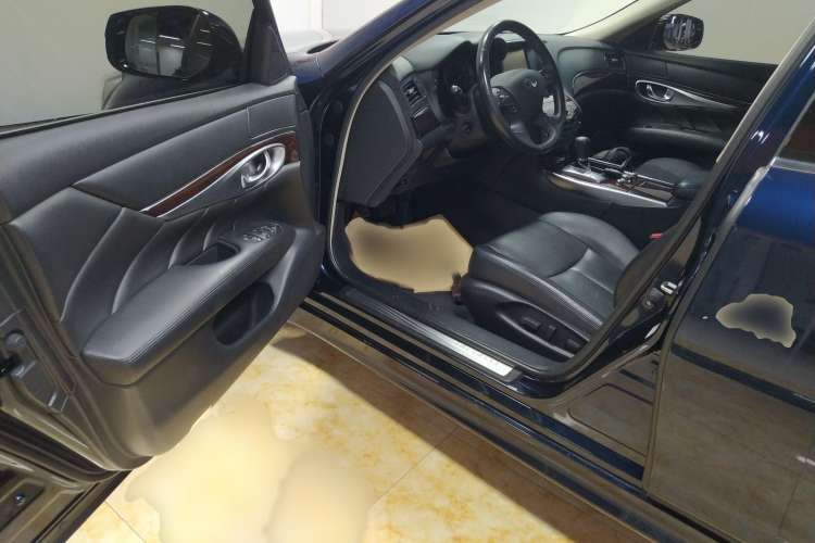Used Infiniti Q70 2017 Q70L 2.5L Enjoyment Edition Driver Seat