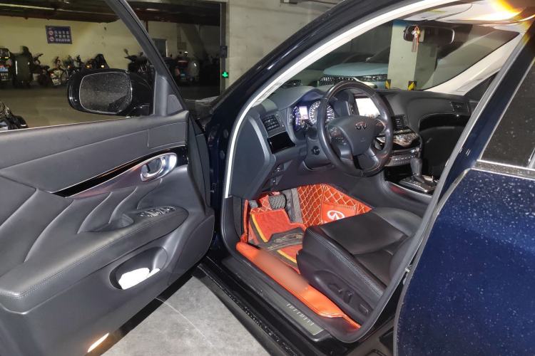 Used Infiniti Q70 2017 Q70L 2.5L Elite Edition Driver Seat