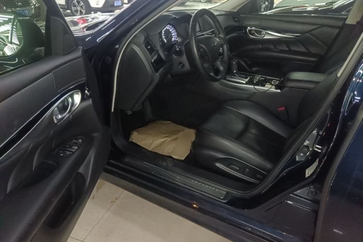 Used Infiniti Q70 2017 Q70L 2.5L Elite Edition Driver Seat