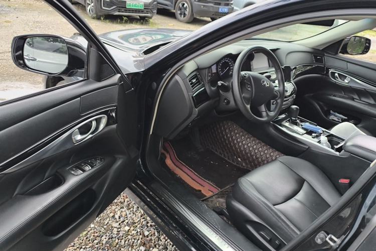 Used Infiniti Q70 2017 Q70L 2.5L Elite Edition Driver Seat