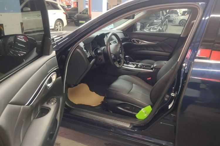 Used Infiniti Q70 2017 Q70L 2.5L Elite Edition Driver Seat