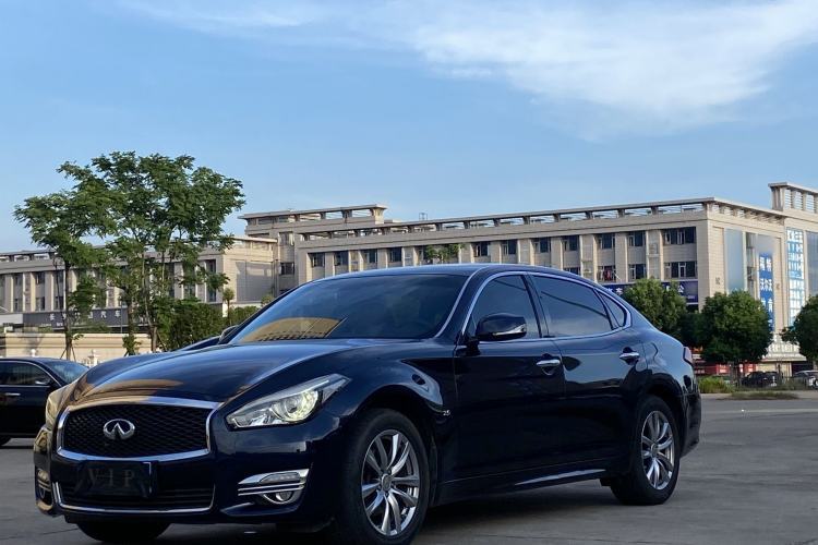 Used Infiniti Q70 2017 Q70L 2.5L Elite Edition Guazi used car, China used car export, Used car for sale, Used  cars, Cheapest cars for sale