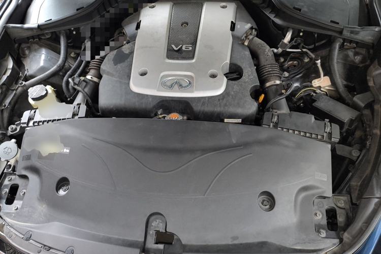Used Infiniti Q70 2017 Q70L 2.5L Elite Edition Engine Bay
