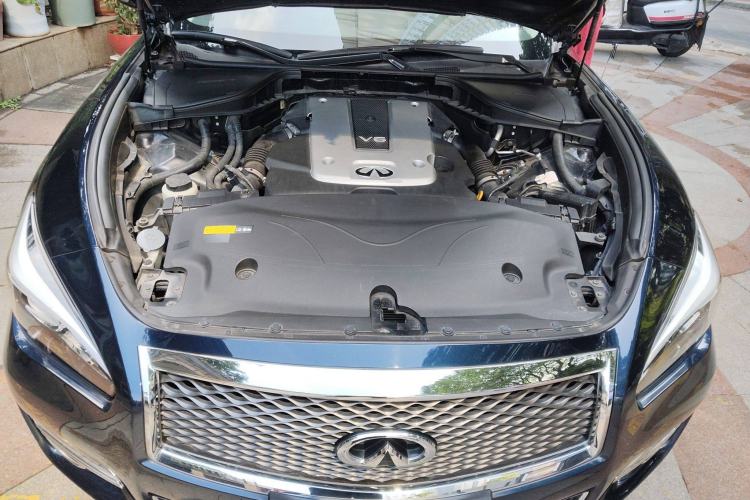 Used Infiniti Q70 2017 Q70L 2.5L Elite Edition Engine Bay