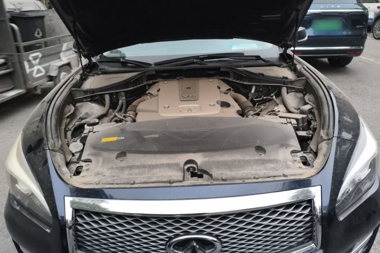 Used Infiniti Q70 2017 Q70L 2.5L Elite Edition Engine Bay
