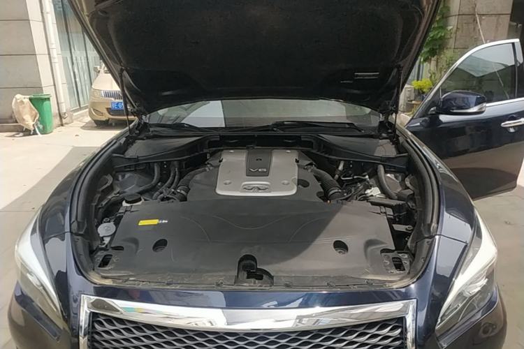 Used Infiniti Q70 2017 Q70L 2.5L Elite Edition Engine Bay