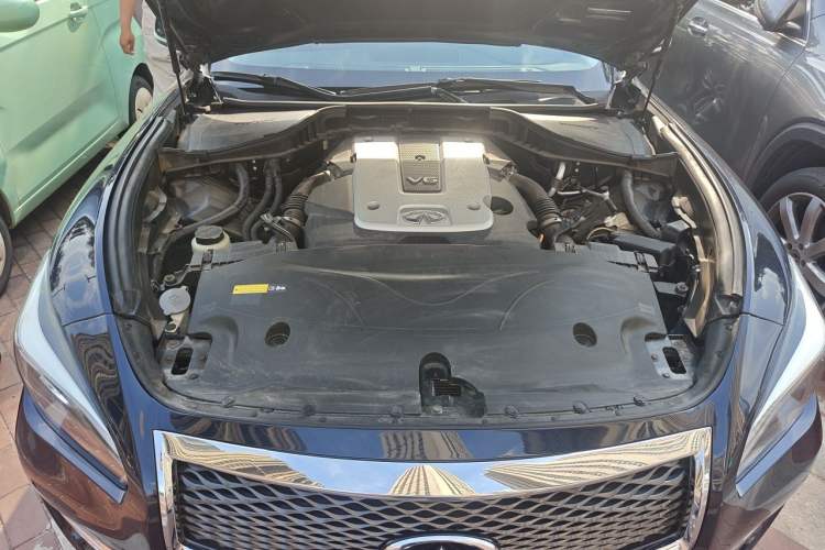 Used Infiniti Q70 2017 Q70L 2.5L Enjoyment Edition Engine Bay
