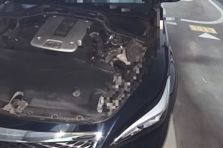 Used Infiniti Q70 2017 Q70L 2.5L Elite Edition Engine Bay Left