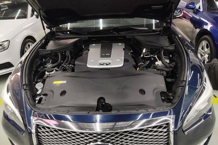 Used Infiniti Q70 2017 Q70L 2.5L Elite Edition Engine Bay