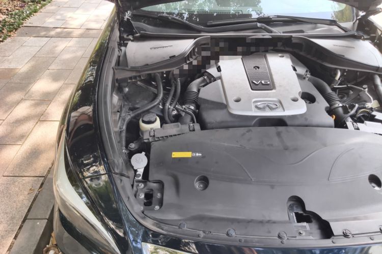 Used Infiniti Q70 2017 Q70L 2.5L Elite Edition Engine Bay Right